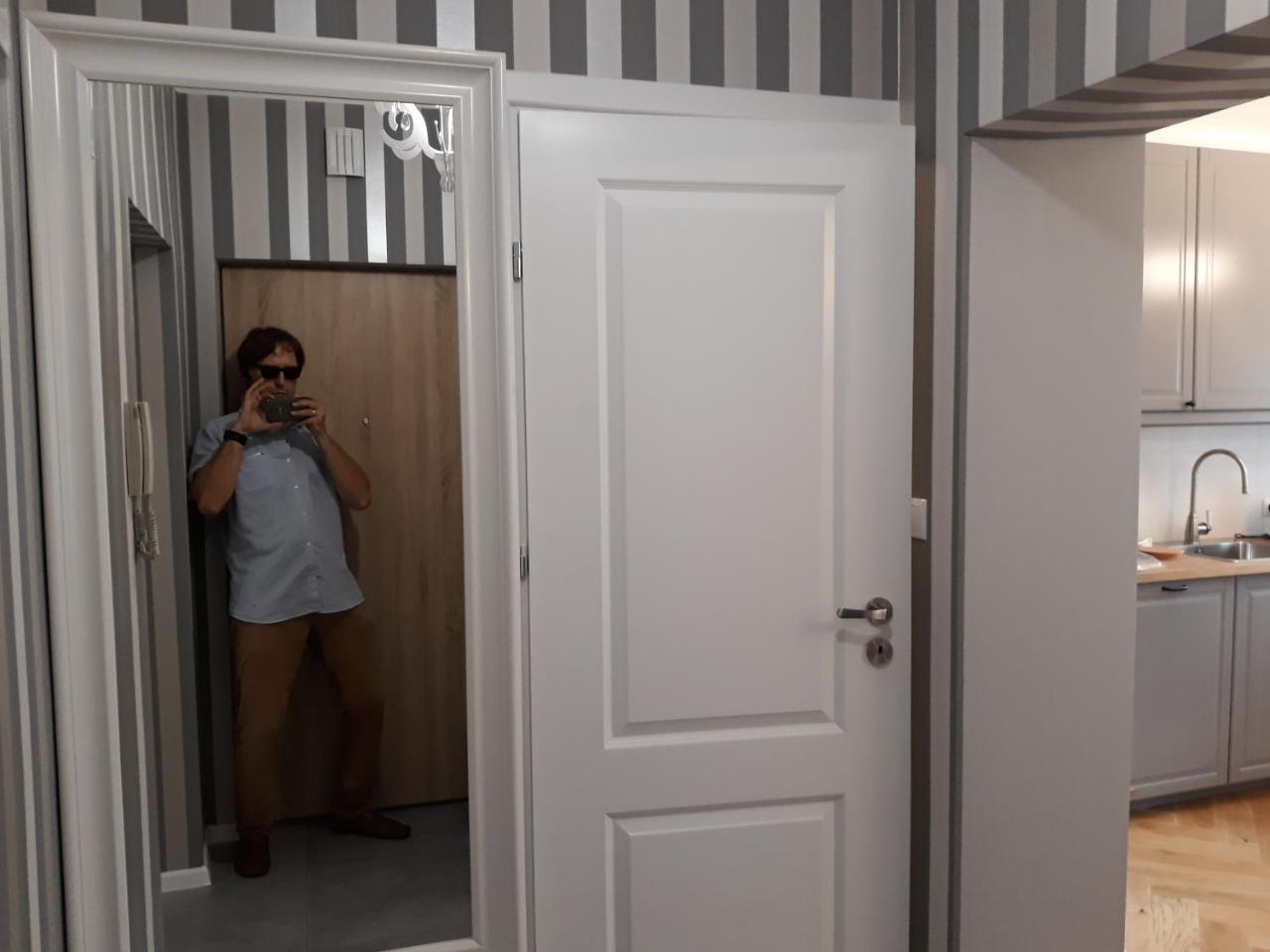2 Bedroom City Center Apartment Катовице Екстериор снимка